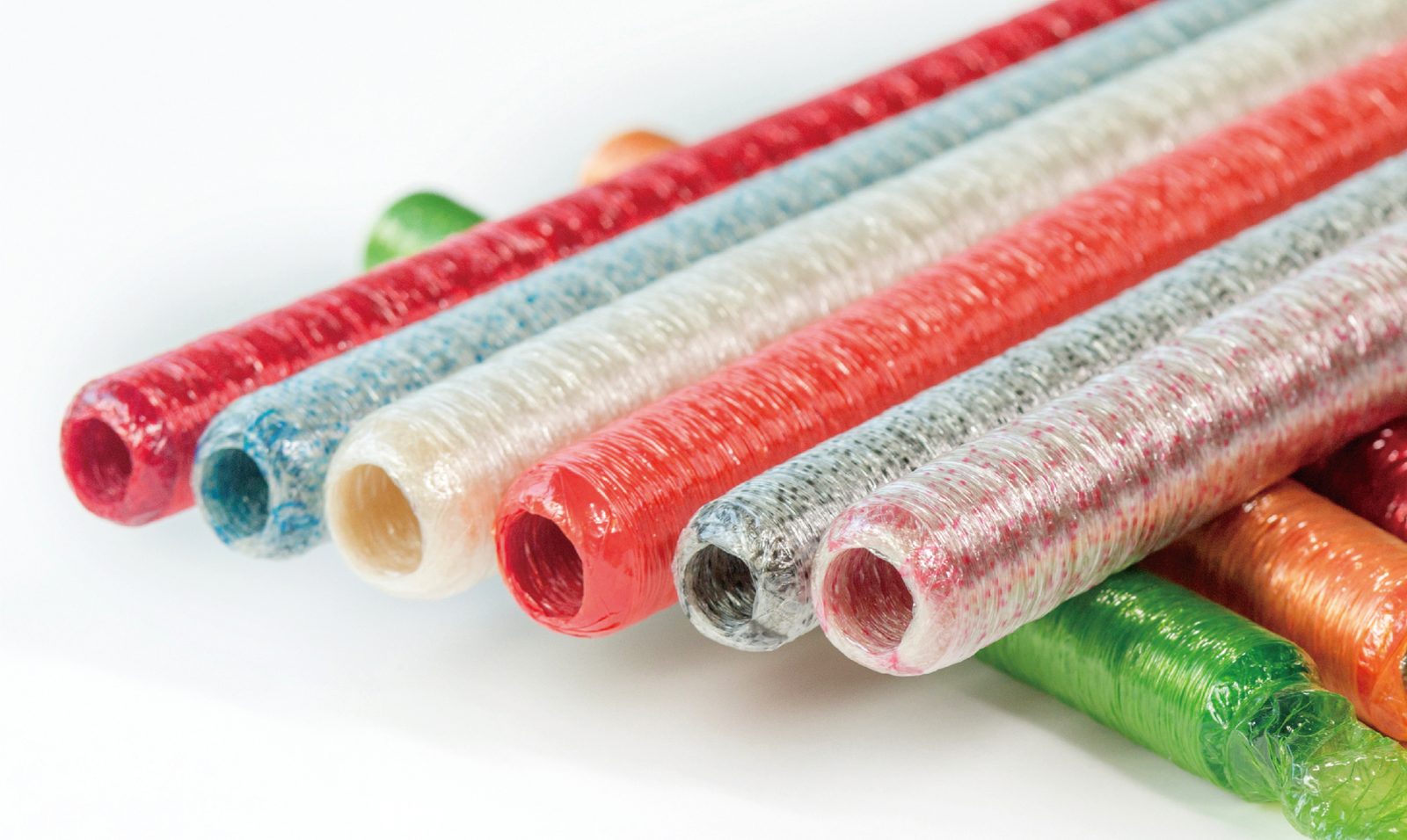 Bundle of coloured cellulose casings